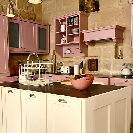 펜션 Traditional Maltese House *