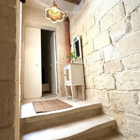 Сasa de vacaciones Traditional Maltese House *