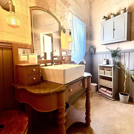 בית נופש Traditional Maltese House